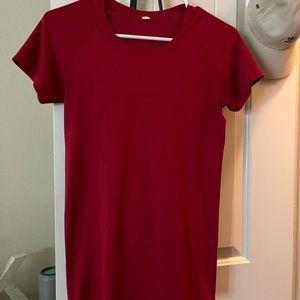 Lululemon swiftly tech